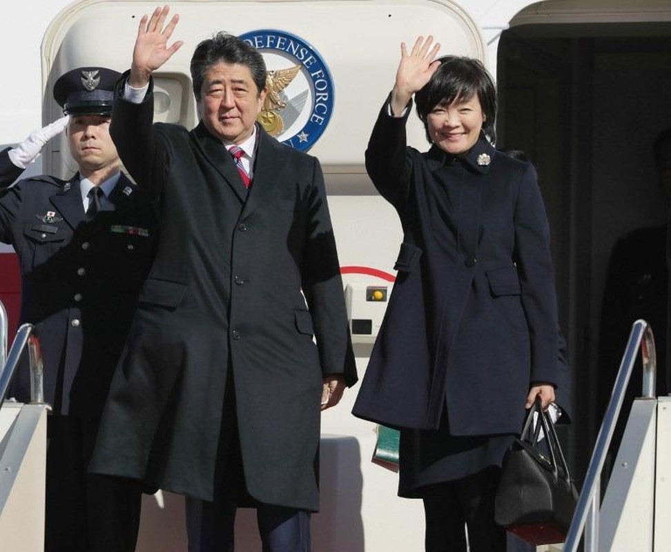 Chuyện tình đáng ngưỡng mộ của cựu Thủ tướng Abe Shinzo - Hình 10 Chuyen tinh dang nguong mo cua cuu Thu tuong Abe Shinzo-Hinh-10