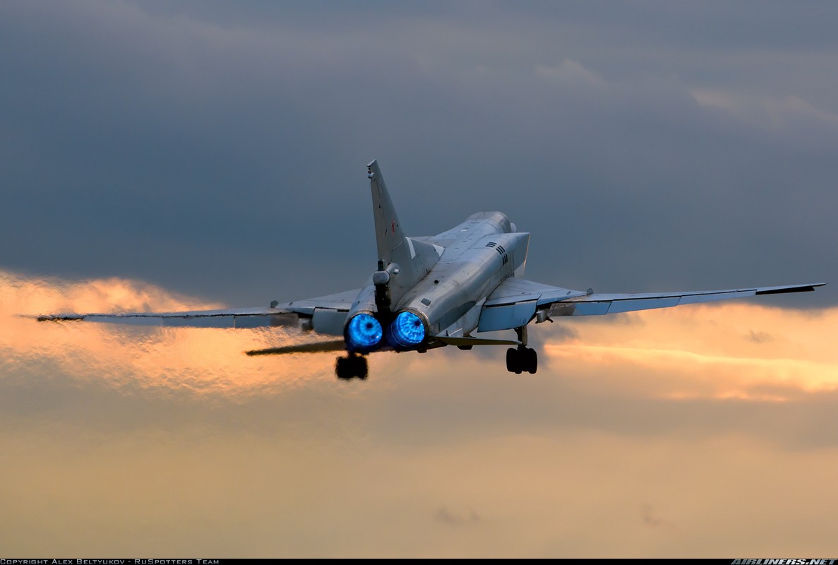 Oanh tac co Tu-22M3 tro lai Syria, phien quan IS “khiep dam”-Hinh-8