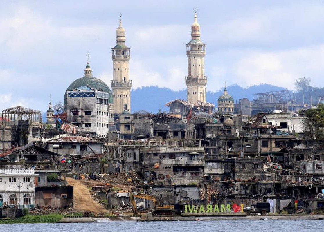 Anh: Thanh pho Marawi bi pha huy trong cuoc chien chong IS-Hinh-2