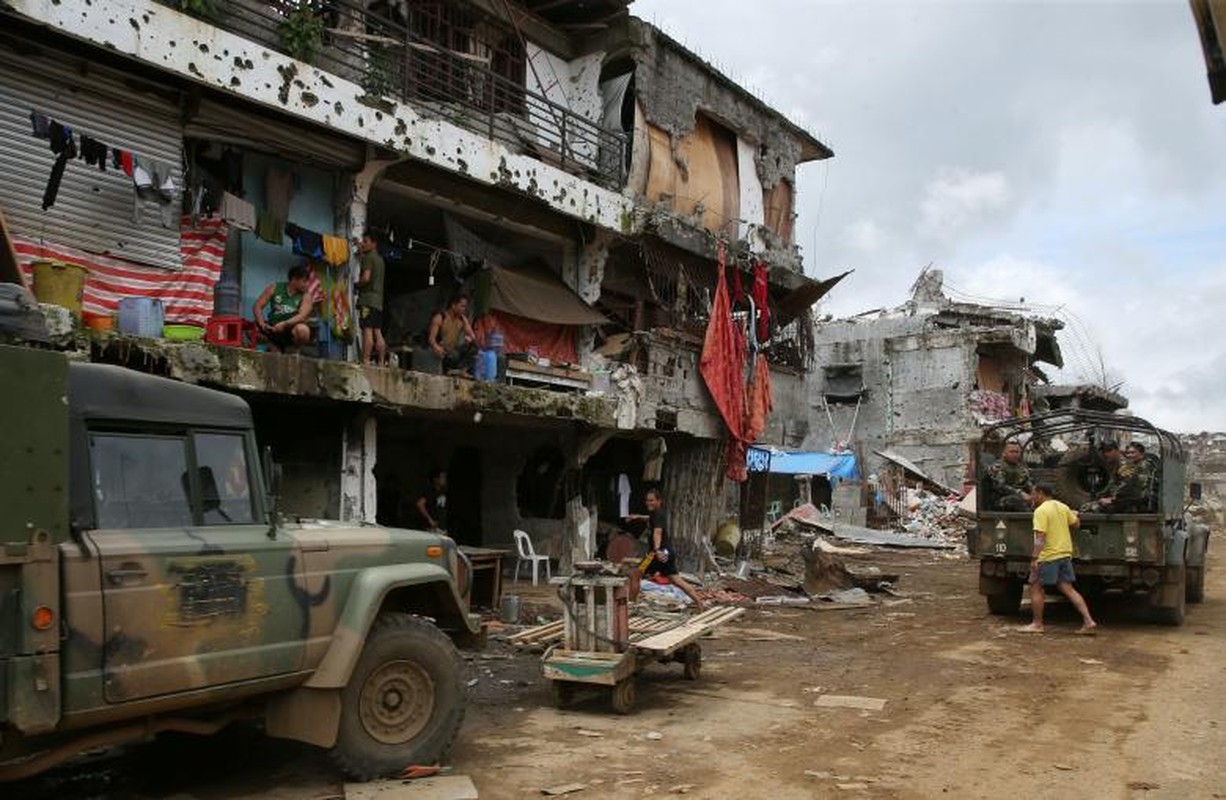 Anh: Thanh pho Marawi bi pha huy trong cuoc chien chong IS-Hinh-9