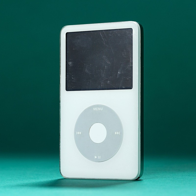 Tung co mot chiec iPod bi mat ma Steve Jobs khong he biet-Hinh-2