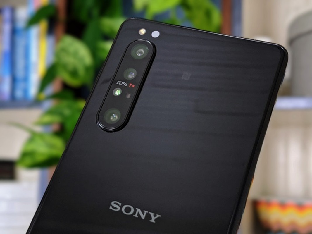 Smartphone thua huong cong nghe Sony Alpha chup 20 hinh/giay-Hinh-11