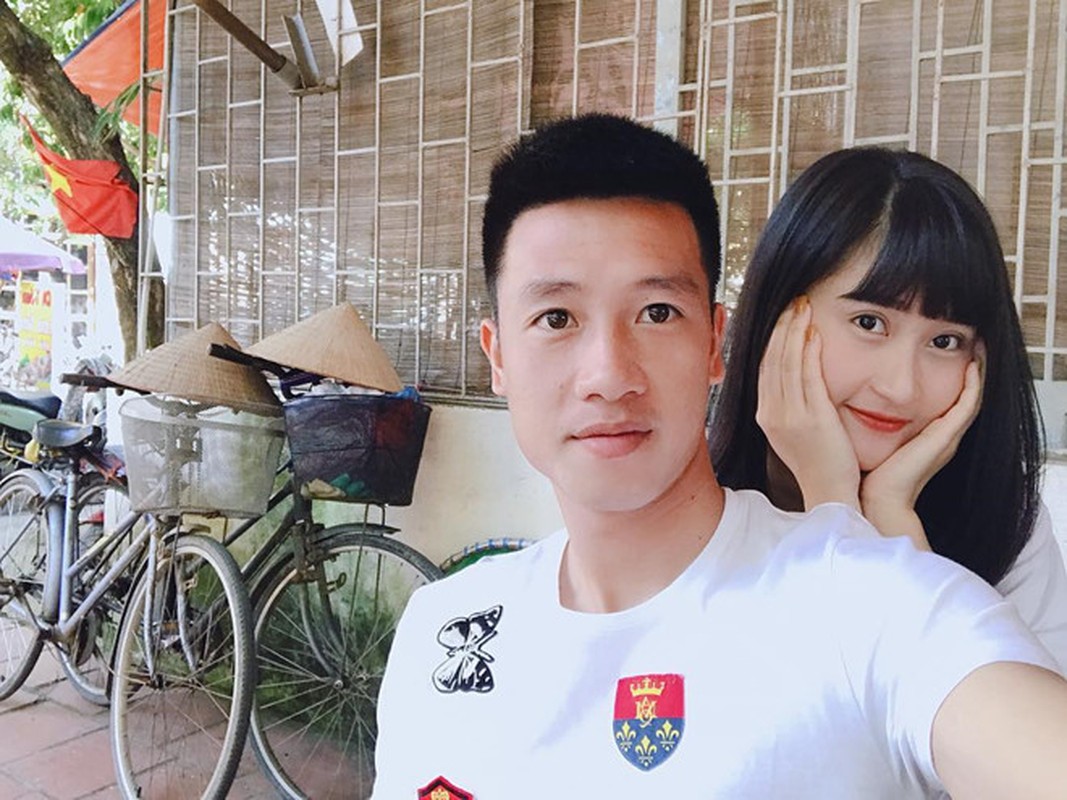 Ngam dan WAGs cuc khung  cua DT Viet Nam tai AFF Cup 2018-Hinh-8