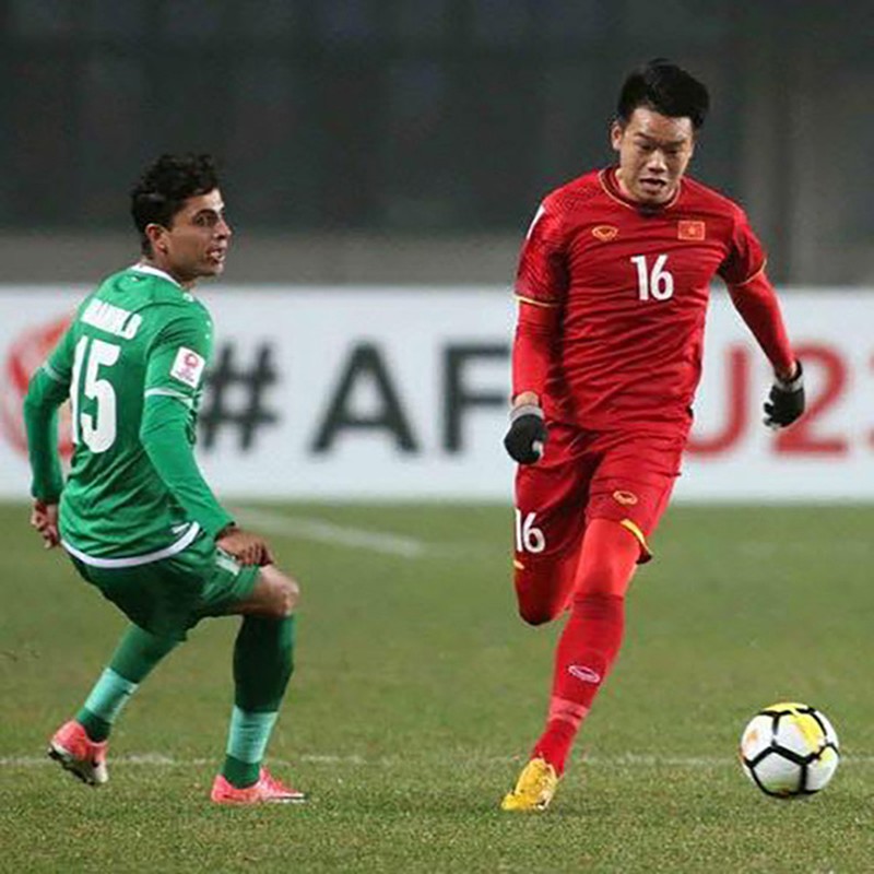 Danh tinh cau thu HLV Park chon thay Dinh Trong du King's Cup 2019-Hinh-3
