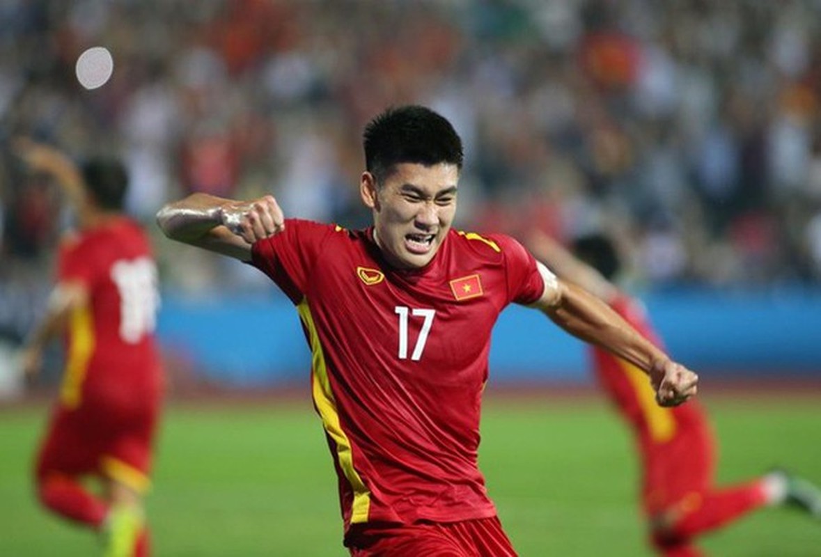 Dung nhan trai dep ghi ban giup U23 Viet Nam thang Thai Lan-Hinh-12
