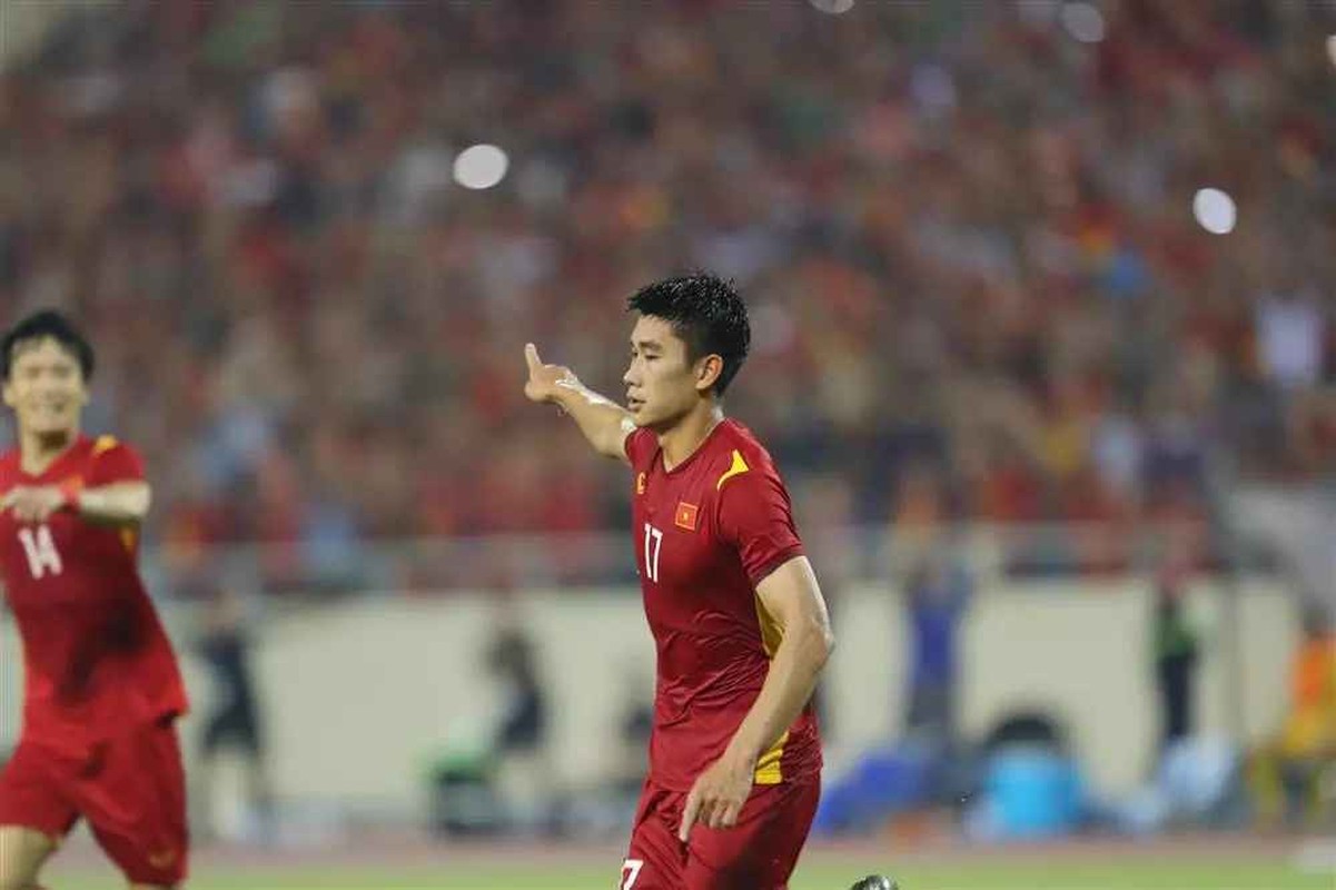 Dung nhan trai dep ghi ban giup U23 Viet Nam thang Thai Lan-Hinh-2