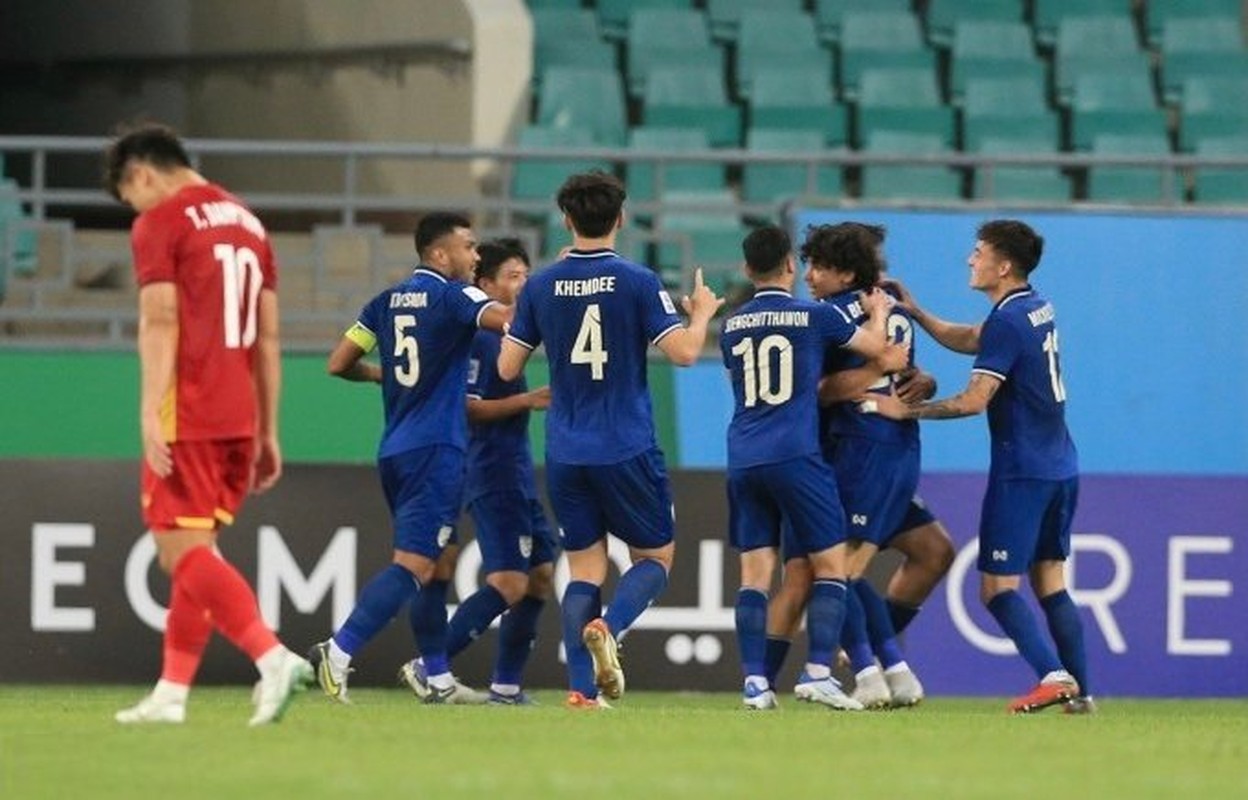 Anh: Danh roi diem truoc U23 Thai Lan, U23 Viet Nam van dang khen-Hinh-3