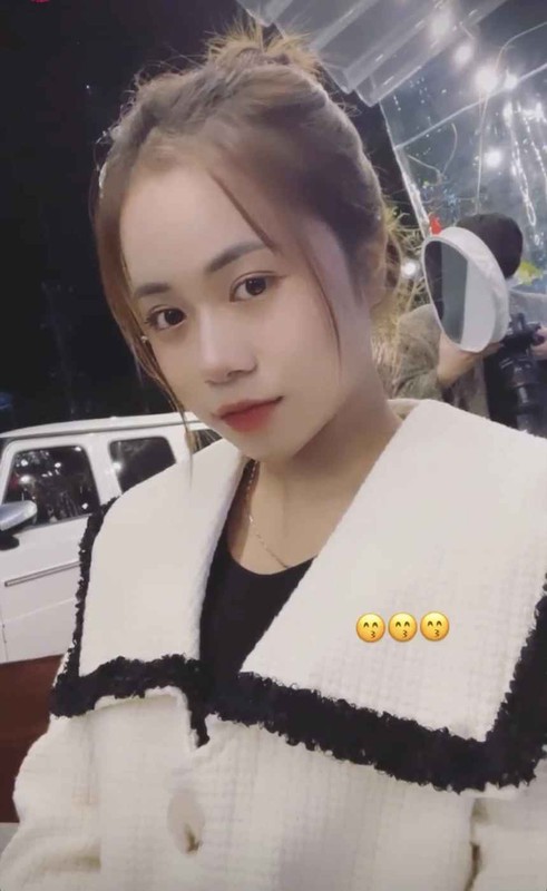 Nhan sac ban gai xinh chuan hot girl cua tien dao U23 Viet Nam-Hinh-10