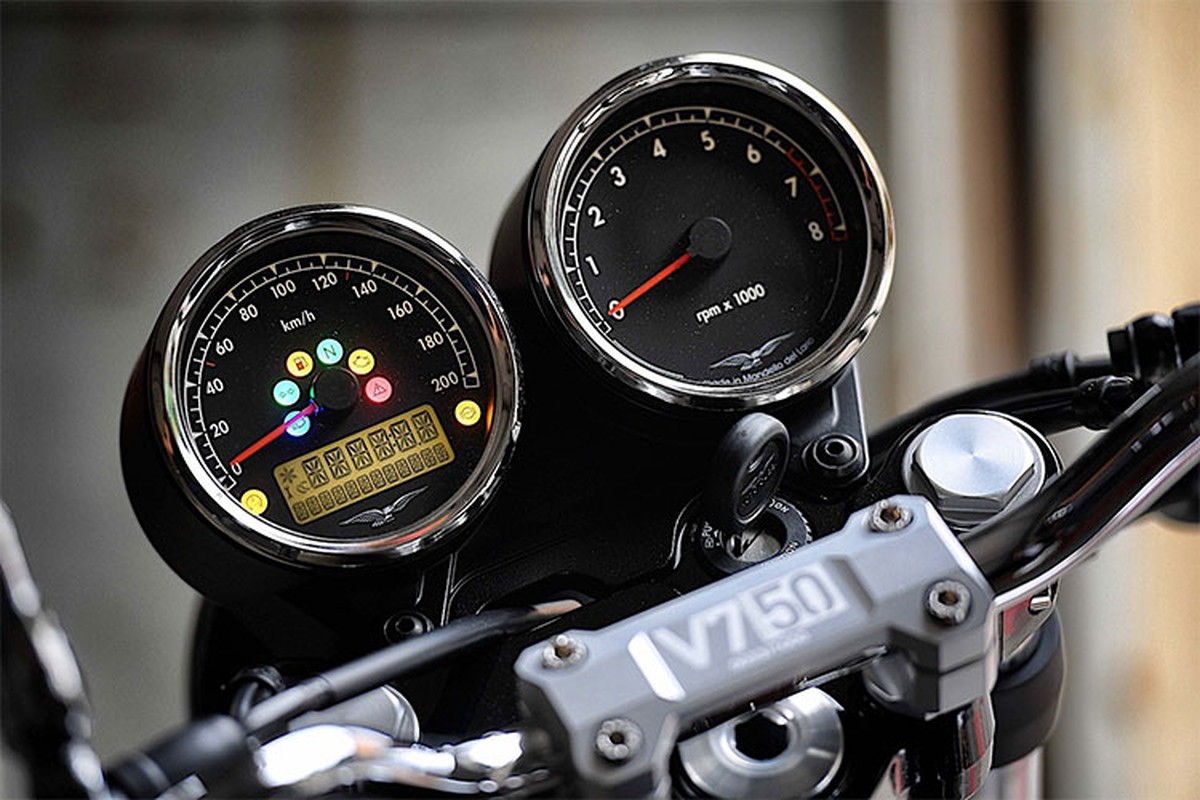 “Soi” Moto Guzzi V7 III Limited chi 500 chiec tren TG-Hinh-4