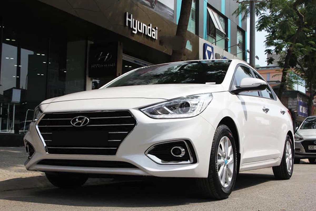 Hyundai Accent 2019 duoc trang bi cua gio hang ghe sau-Hinh-2