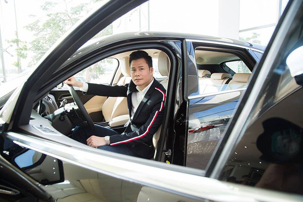 Ca sy Quang Dung tau SUV hang sang Jaguar F-Pace tien ty-Hinh-3