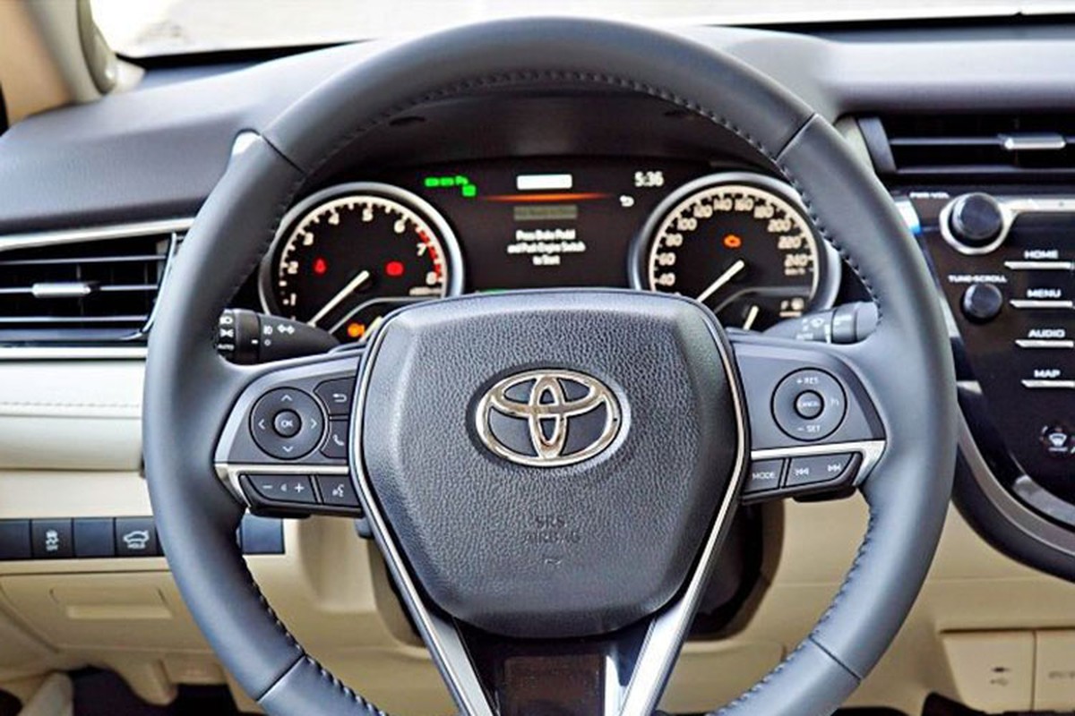 Toyota Camry SE 2021 nhap My dau tien lan banh tai Viet Nam-Hinh-5