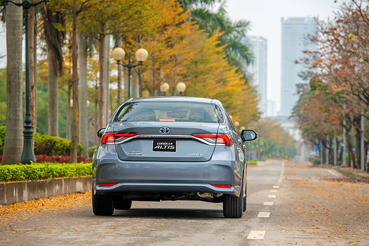 Can canh Toyota Corolla Altis 2022 tai Viet Nam tu 719 trieu dong-Hinh-4