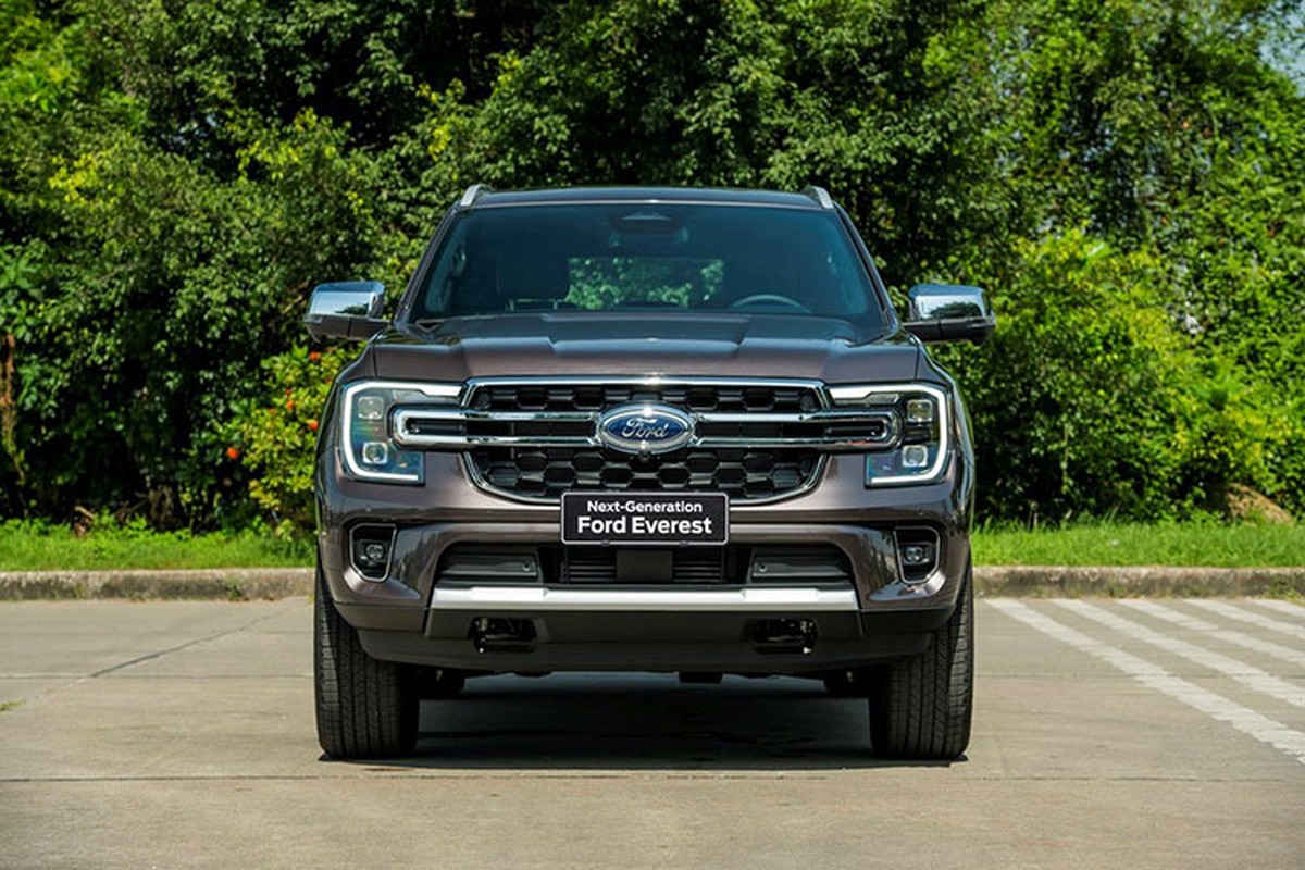 Chi tiet Ford Everest 2022 moi tai Viet Nam, tu 1,099 ty dong-Hinh-2