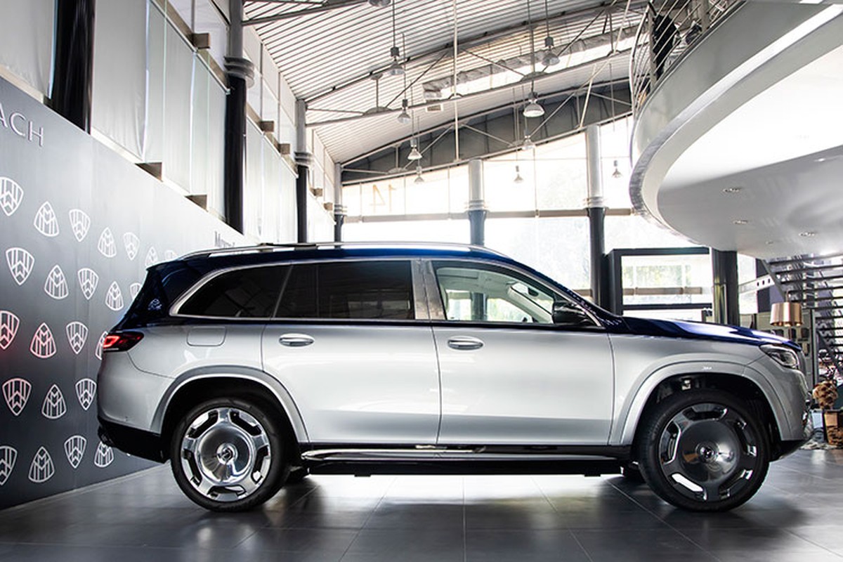 Cận cảnh Mercedes-Maybach GLS Edition 100 chính hãng độc nhất Việt Nam - Hình 2 Can canh Mercedes-Maybach GLS Edition 100 chinh hang doc nhat Viet Nam-Hinh-2