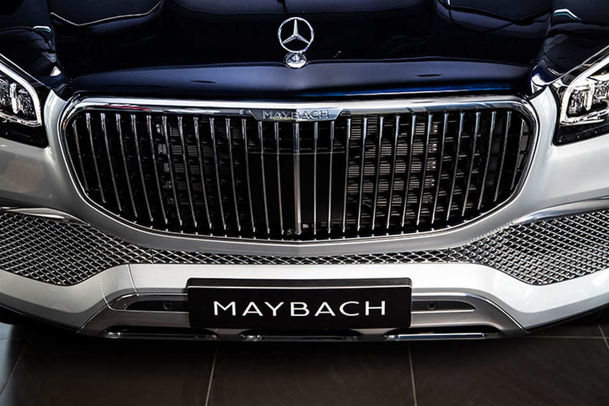 Cận cảnh Mercedes-Maybach GLS Edition 100 chính hãng độc nhất Việt Nam - Hình 3 Can canh Mercedes-Maybach GLS Edition 100 chinh hang doc nhat Viet Nam-Hinh-3