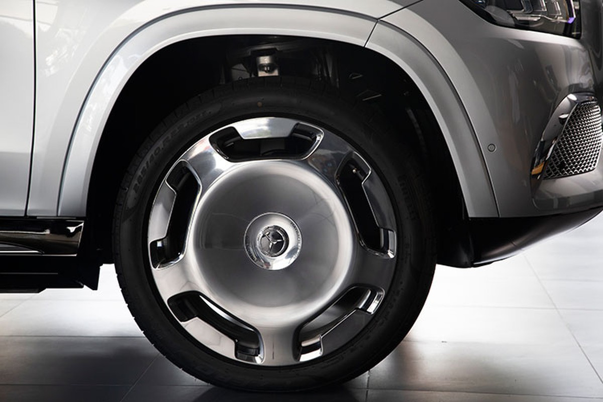 Cận cảnh Mercedes-Maybach GLS Edition 100 chính hãng độc nhất Việt Nam - Hình 5 Can canh Mercedes-Maybach GLS Edition 100 chinh hang doc nhat Viet Nam-Hinh-5