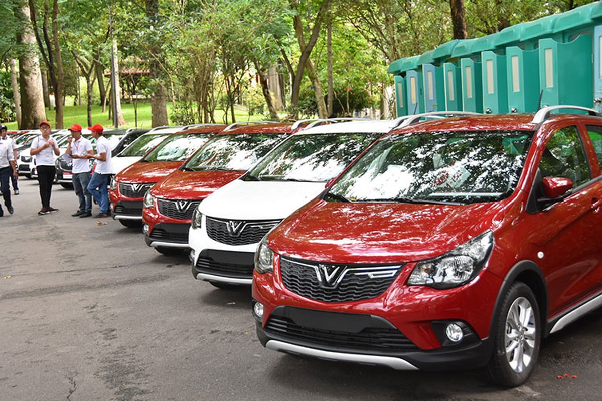 Suzuki XL7, VinFast VFe34 lọt top ôtô bán chạy nhất Việt Nam - Hình 4 Suzuki XL7, VinFast VFe34 lot top oto ban chay nhat Viet Nam-Hinh-4