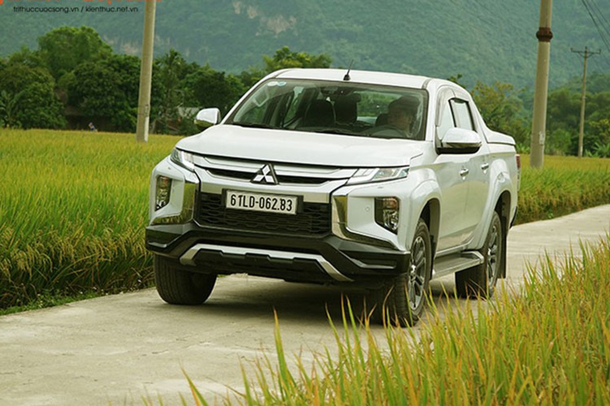 Suzuki XL7, VinFast VFe34 lọt top ôtô bán chạy nhất Việt Nam - Hình 8 Suzuki XL7, VinFast VFe34 lot top oto ban chay nhat Viet Nam-Hinh-8