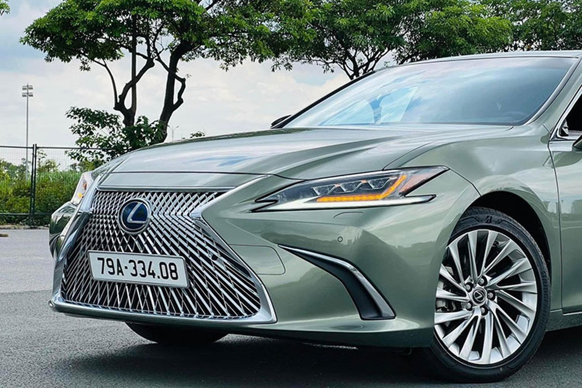 Lexus ES 300h màu độc "siêu lướt" rao bán gần 3 tỷ ở Khánh Hoà - Hình 6 Lexus ES 300h mau doc
