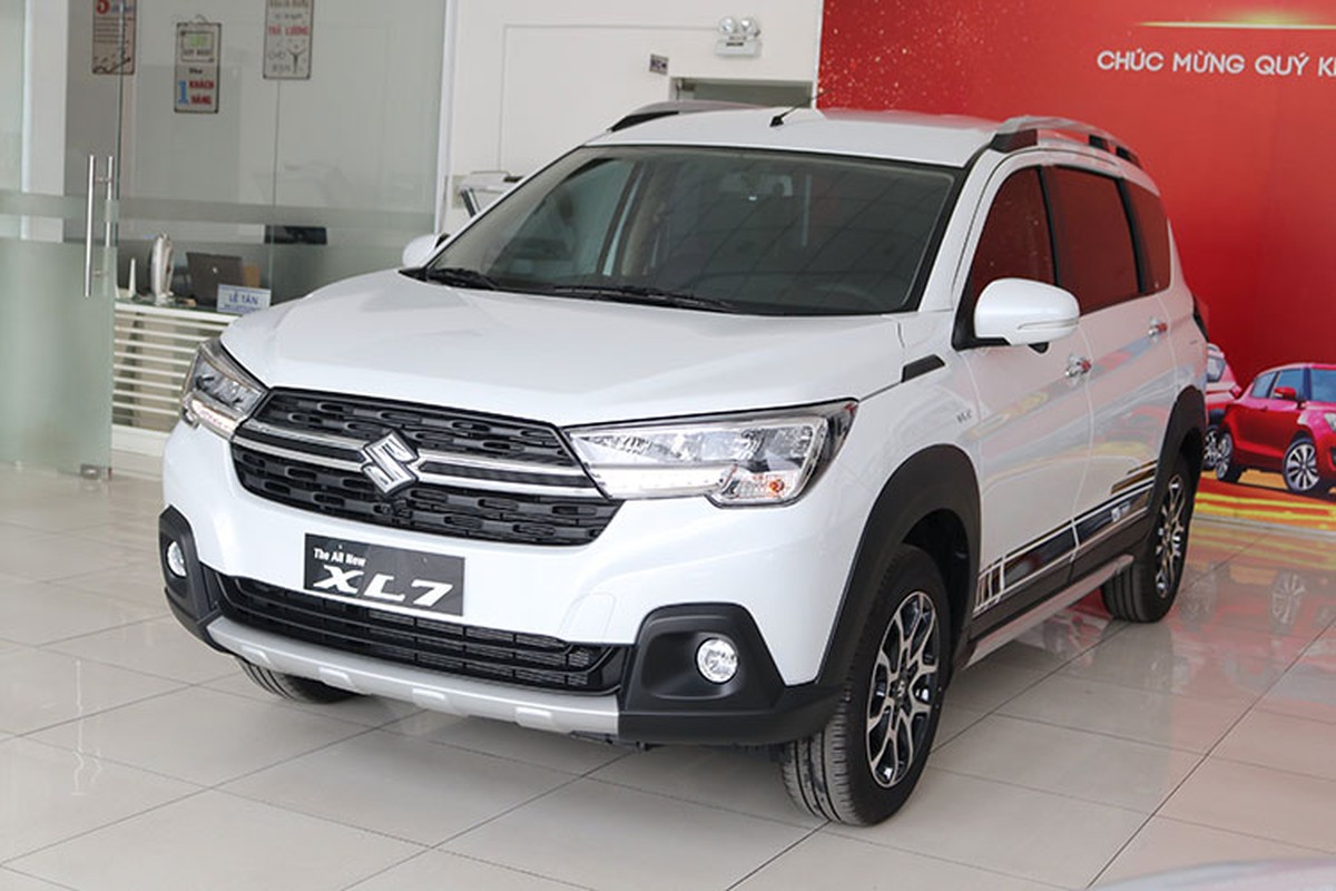 Mitsubishi Xpander bán gần 3000 xe tại Việt Nam, "đá bay" Toyota Veloz - Hình 7 Mitsubishi Xpander ban gan 3000 xe tai Viet Nam,