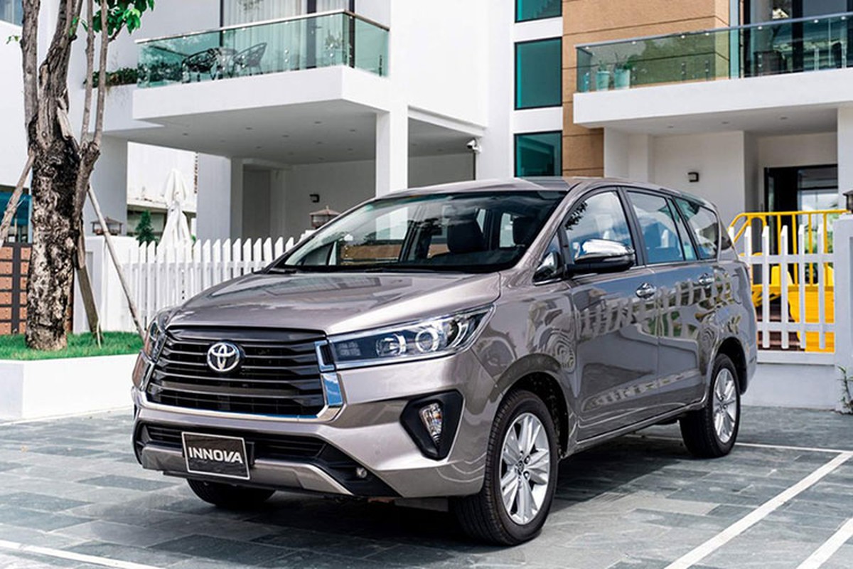 Mitsubishi Xpander bán gần 3000 xe tại Việt Nam, "đá bay" Toyota Veloz - Hình 9 Mitsubishi Xpander ban gan 3000 xe tai Viet Nam,