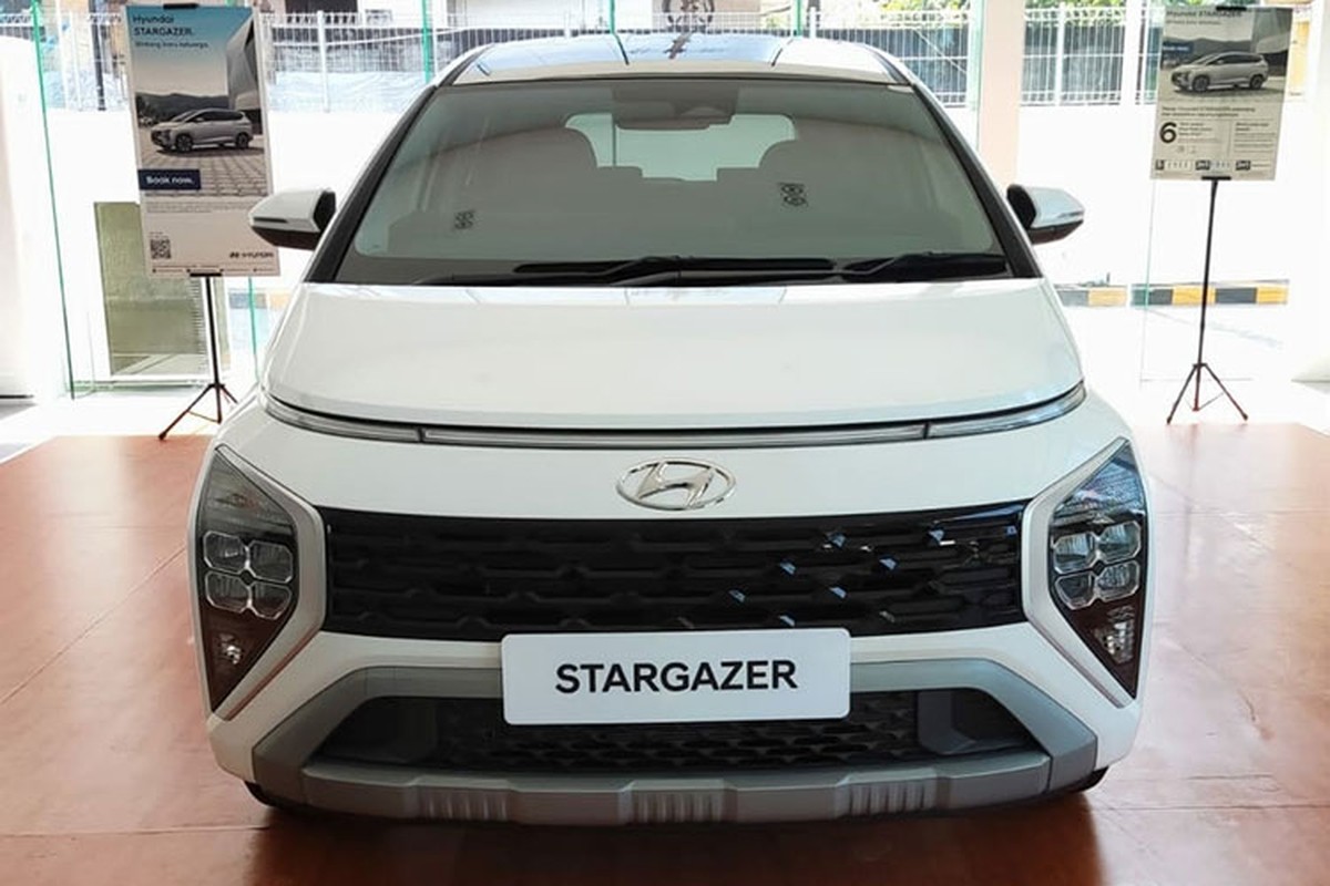 Hyundai Stargazer giá mềm có về Việt Nam "đấu" Toyota Veloz Cross? - Hình 3 Hyundai Stargazer gia mem co ve Viet Nam