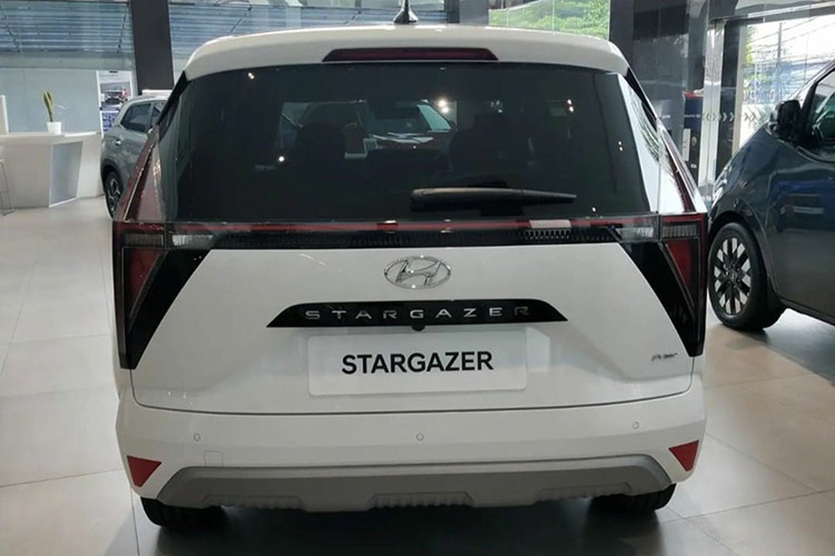 Hyundai Stargazer gia mem co ve Viet Nam 