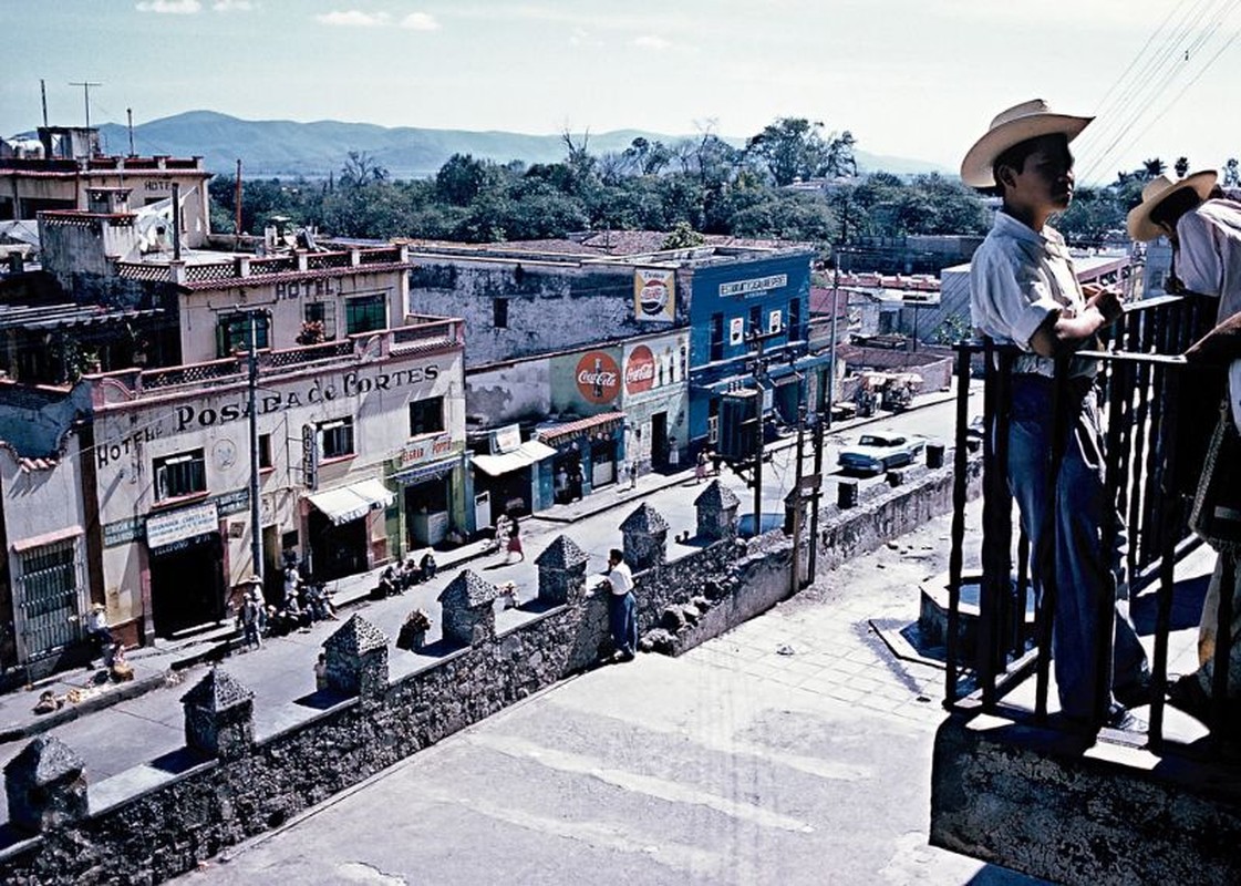 Mexico nam 1958 ruc ro sac mau qua ong kinh nguoi My (1)-Hinh-5