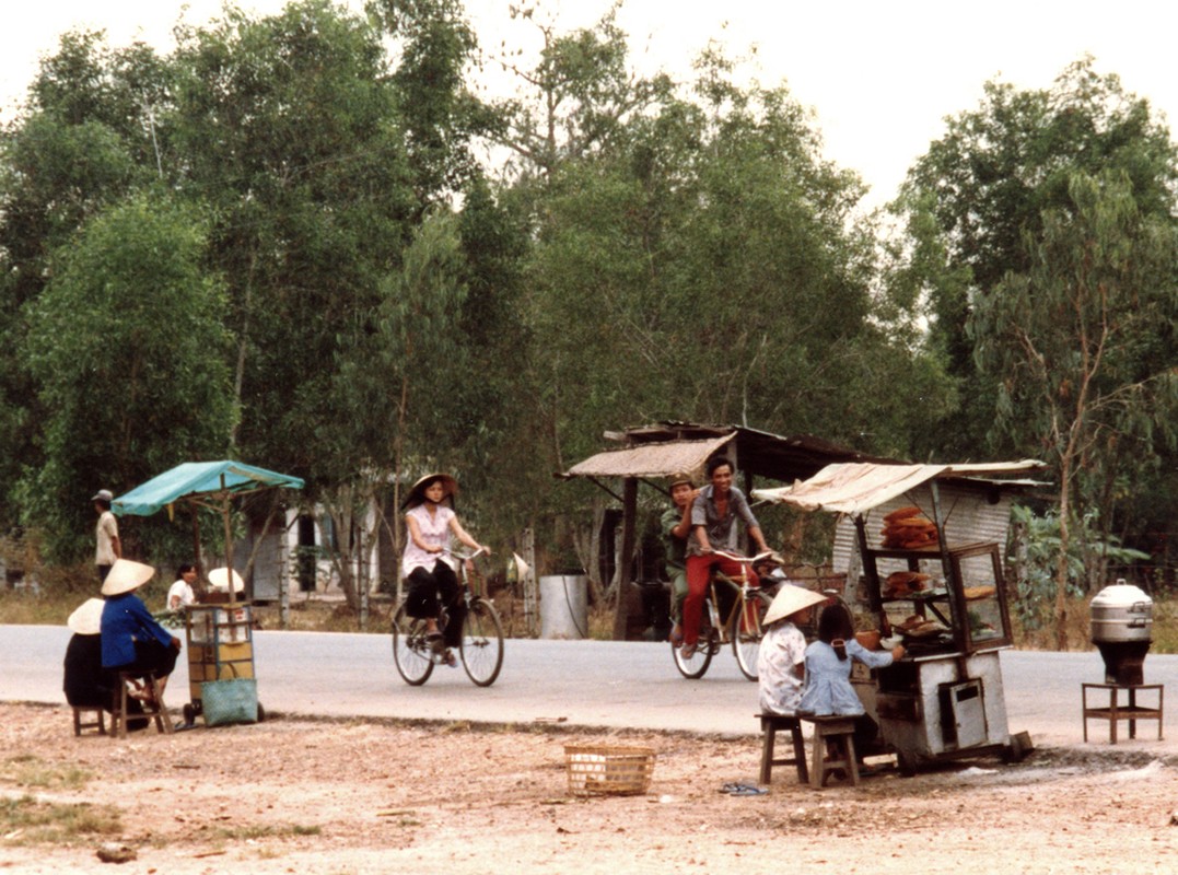 Anh doi thuong hiem co o Nha Trang nam 1988-Hinh-4
