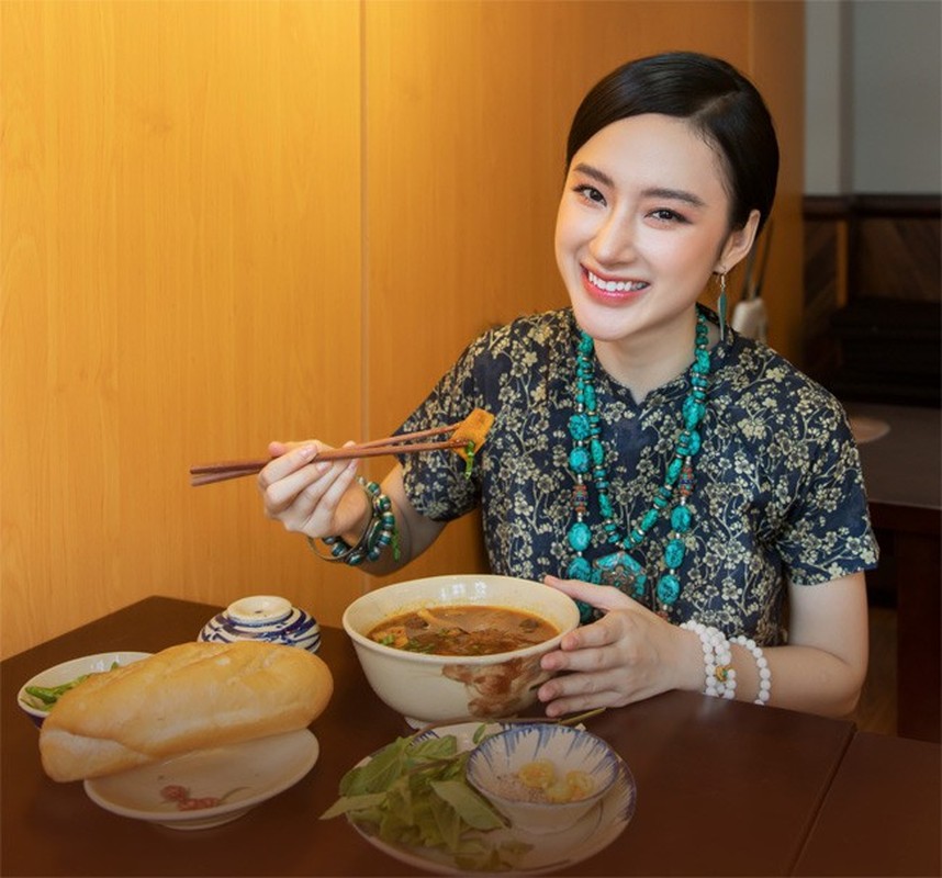 An chay truong, hot girl “Kinh Van Hoa” so huu body van nguoi me-Hinh-8