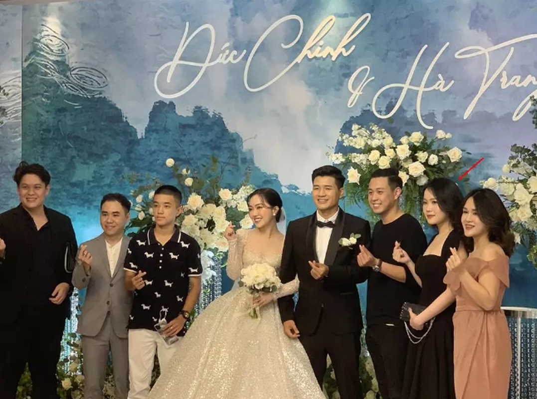 Đoàn Văn Hậu chạm mặt tình cũ, thái độ người trong cuộc ra sao? - Hình 4 Doan Van Hau cham mat tinh cu, thai do nguoi trong cuoc ra sao?-Hinh-4