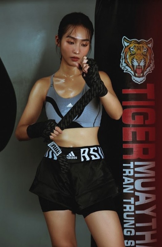 Kha Ngan tai hien danh xung “hot girl boxing” gay sot 10 nam truoc-Hinh-3