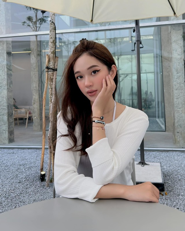 Chụp ảnh căn cước công dân, gái xinh bất ngờ nổi tiếng khắp MXH - Hình 9 Chup anh can cuoc cong dan, gai xinh bat ngo noi tieng khap MXH-Hinh-9
