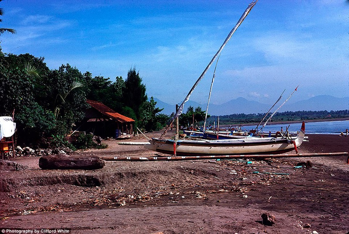 Thien duong Bali hoi thap nien 1970 trong ra sao?