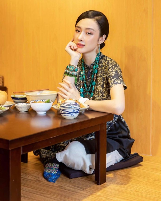 Angela Phuong Trinh ngay cang nen na, nu tinh sau khi roi showbiz-Hinh-4