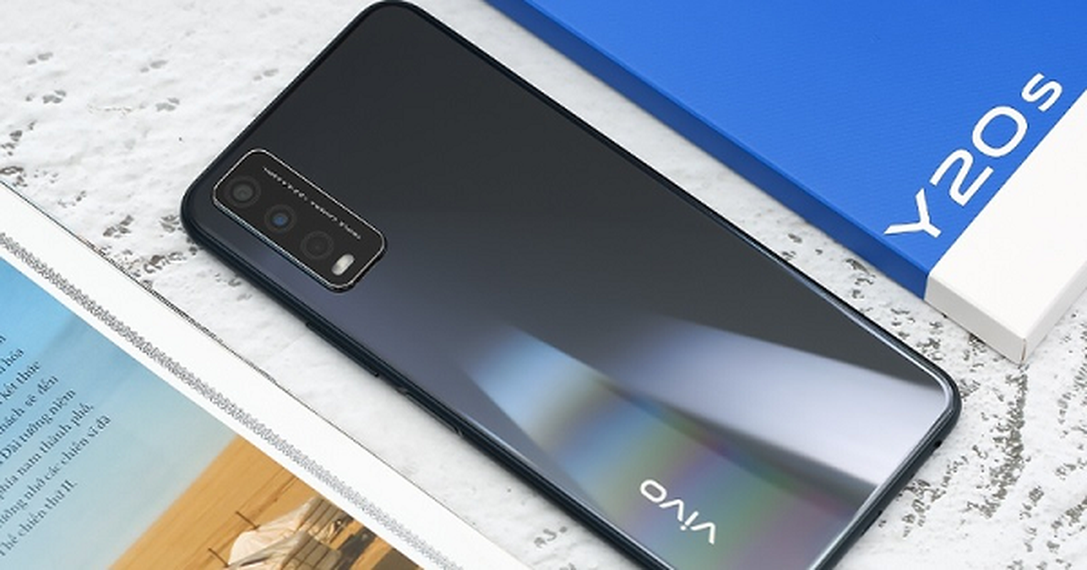 Samsung ra mat dien thoai gia re, pin khung tha ho luot web-Hinh-11