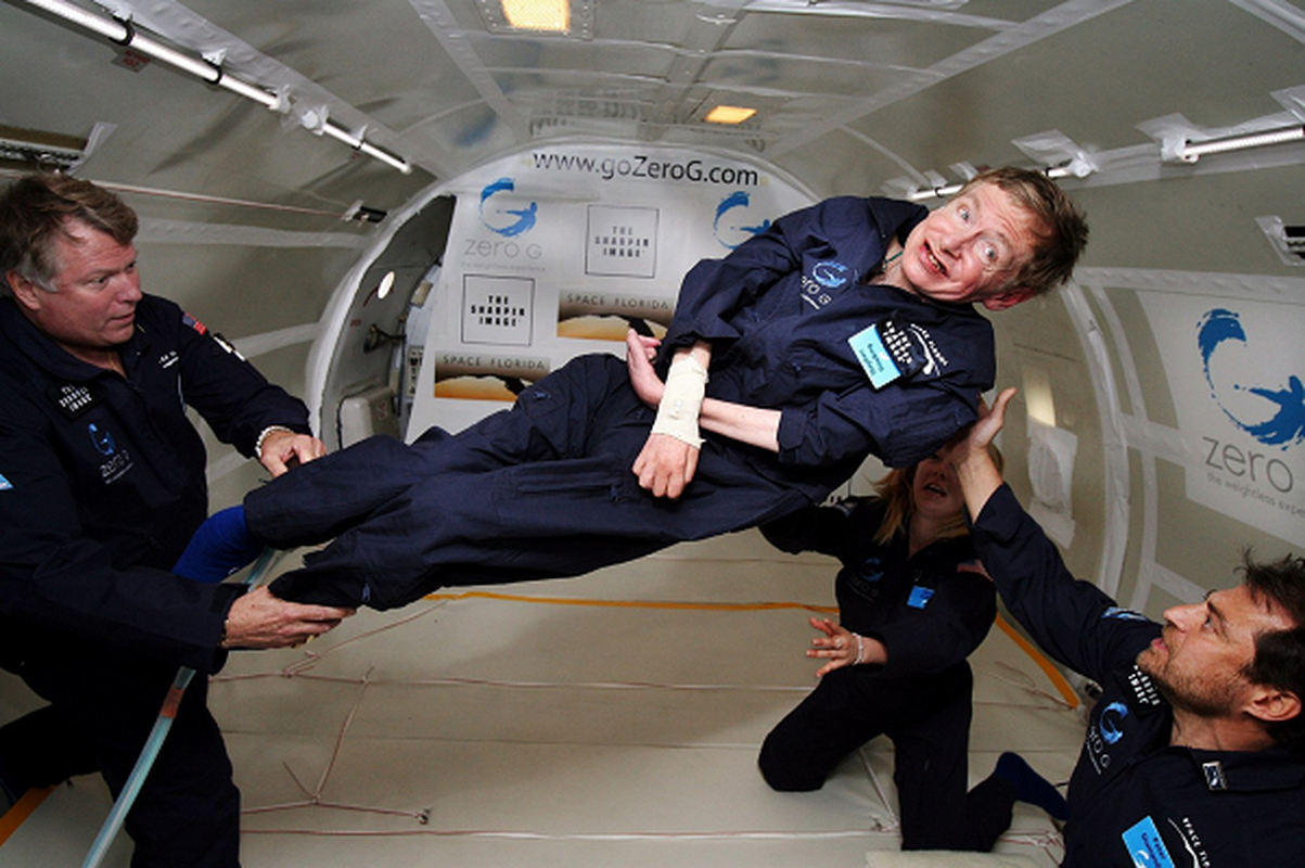 He lo top bi an la lung trong cuoc doi thien tai Stephen Hawking-Hinh-3
