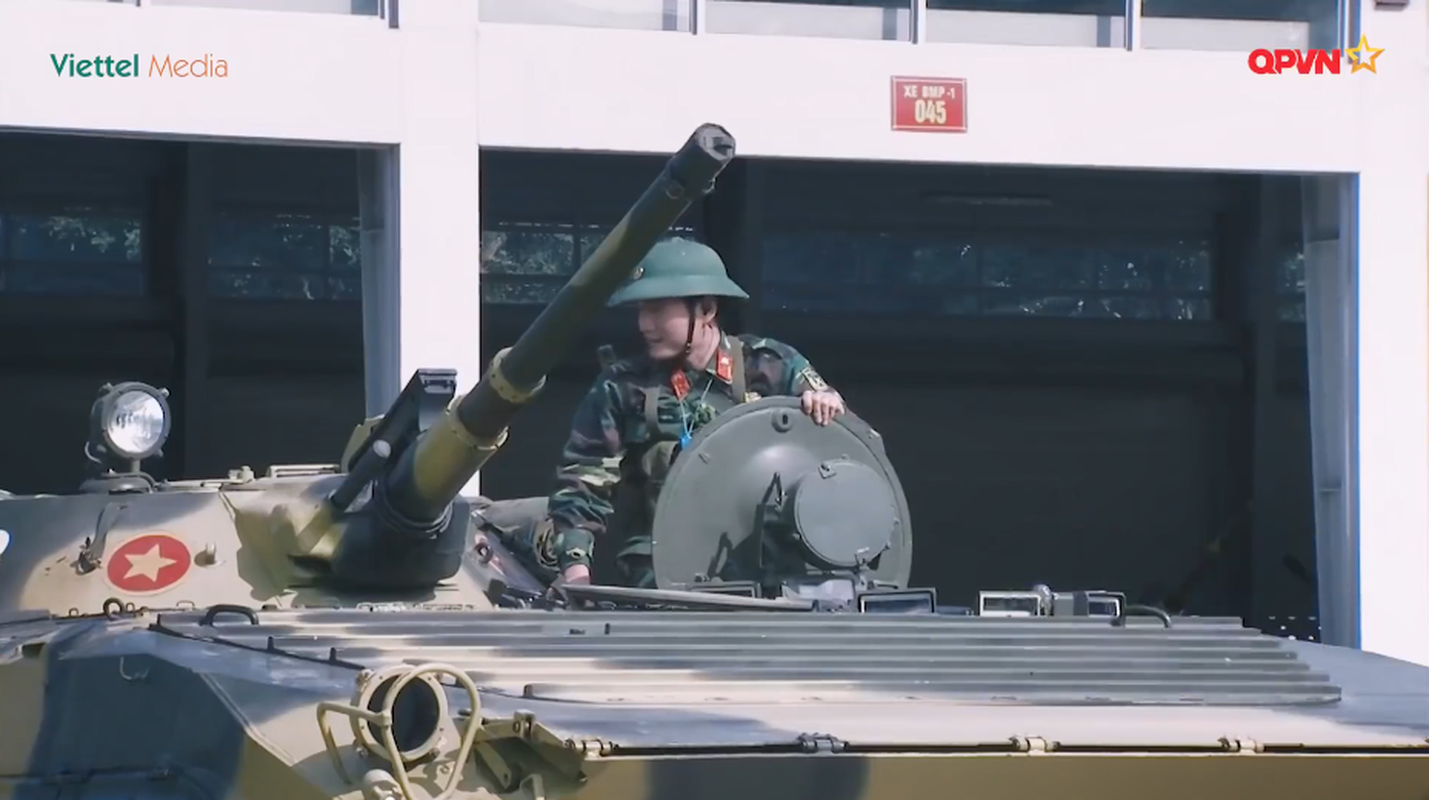 Bo binh co gioi VN mang theo gi len thiet xa BMP-1?-Hinh-11