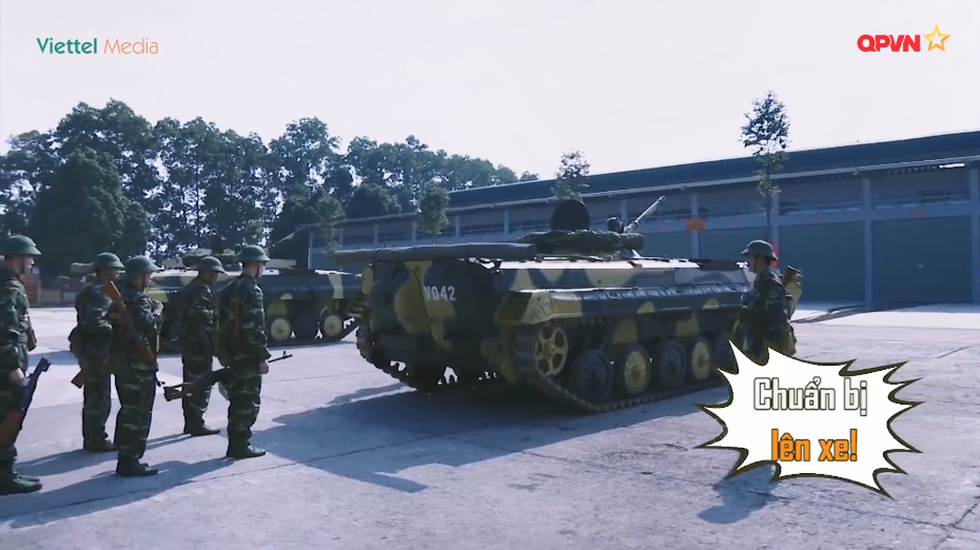 Bo binh co gioi VN mang theo gi len thiet xa BMP-1?-Hinh-7