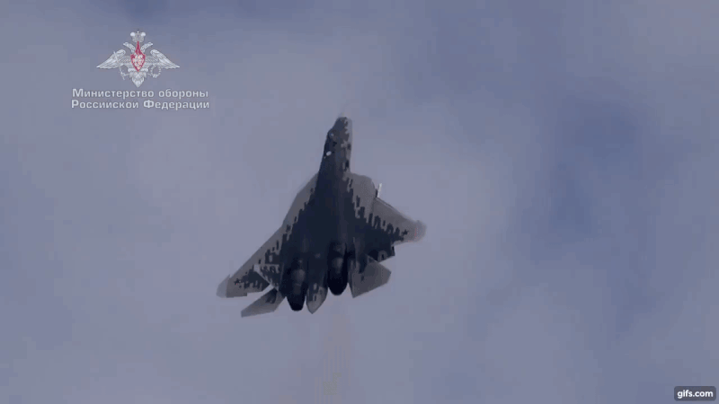 Tiem kich Su-57 cua Nga bat ngo thay doi thiet ke dong co