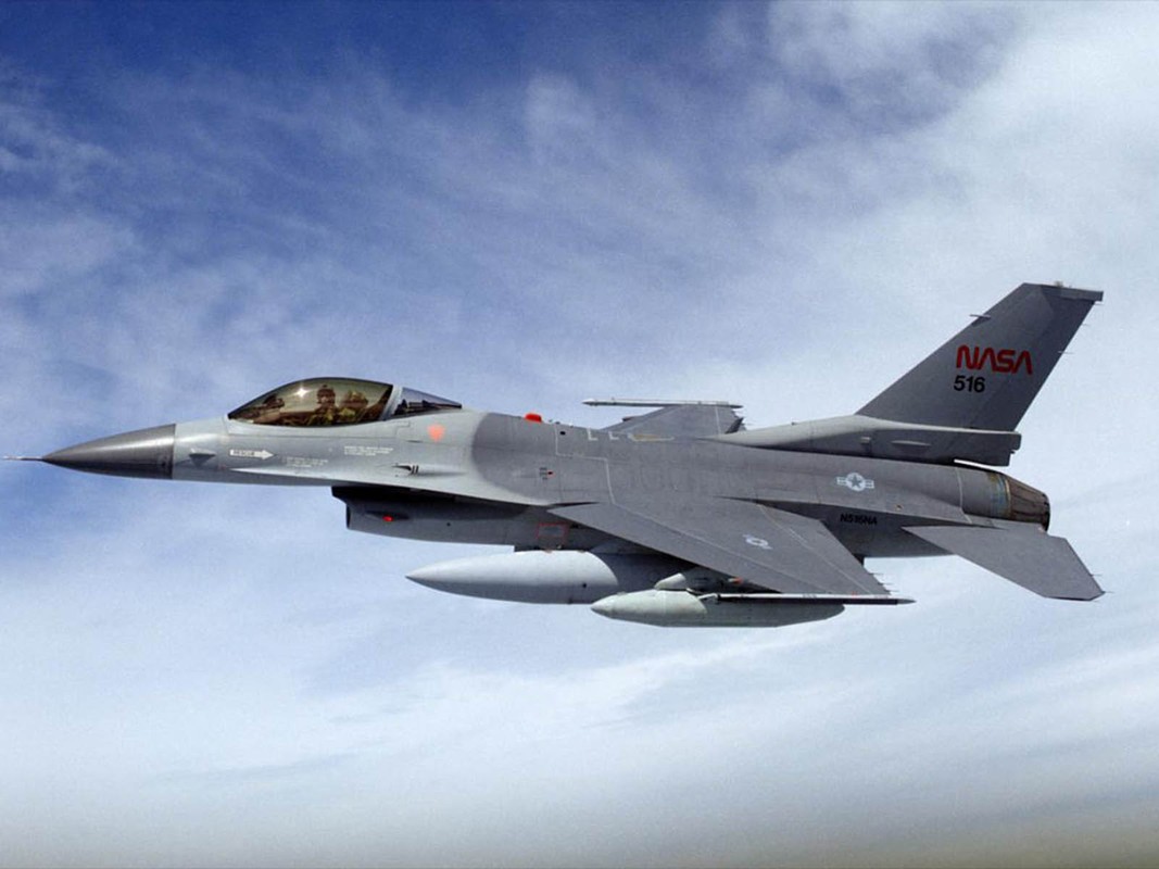 Israel ban tiem kich F-16 gia cuc re, chi nhinh 70 ty Dong moi chiec-Hinh-5