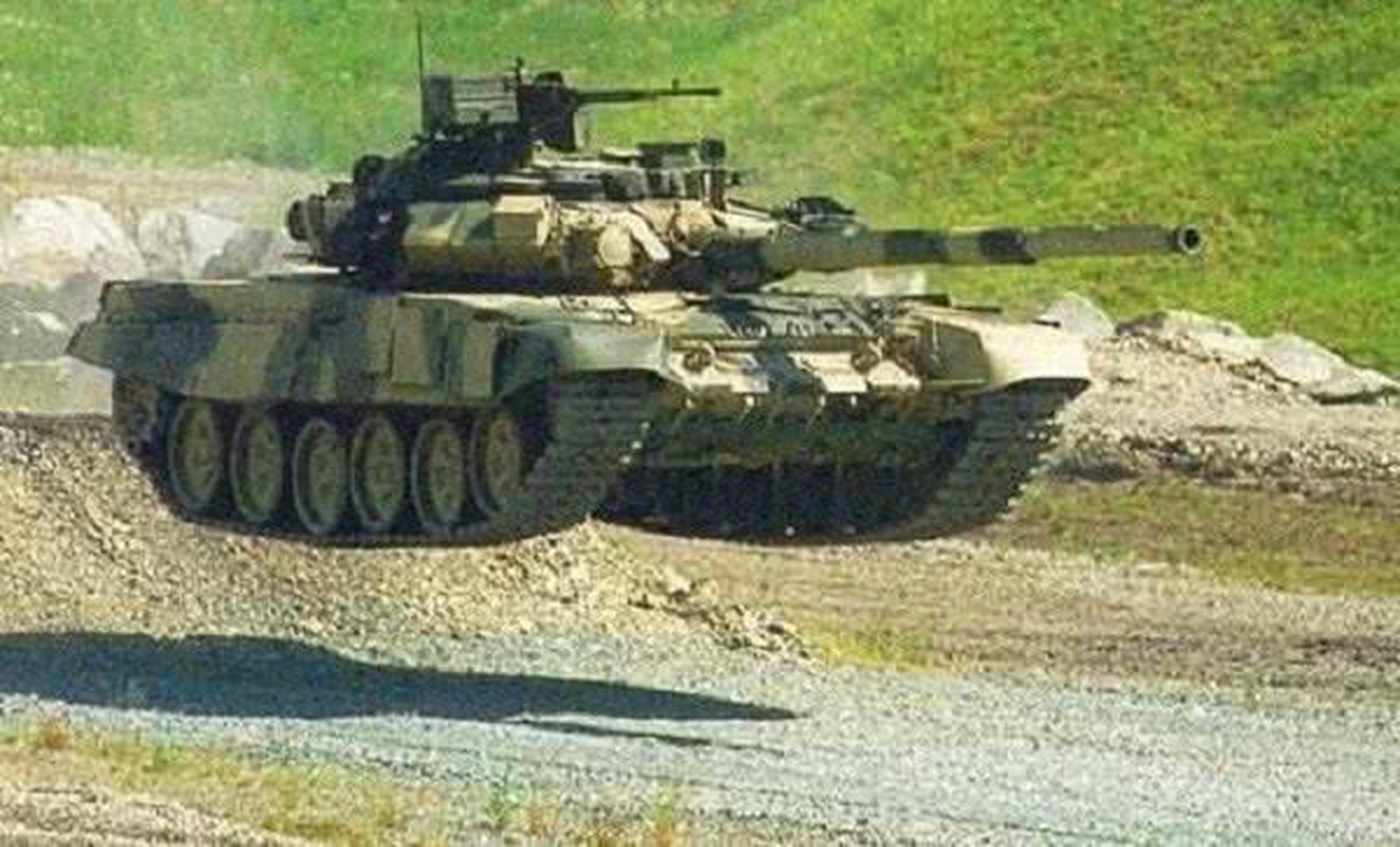 Kinh ngam va hoa luc tren xe tang T-90S co gi dac biet?-Hinh-14