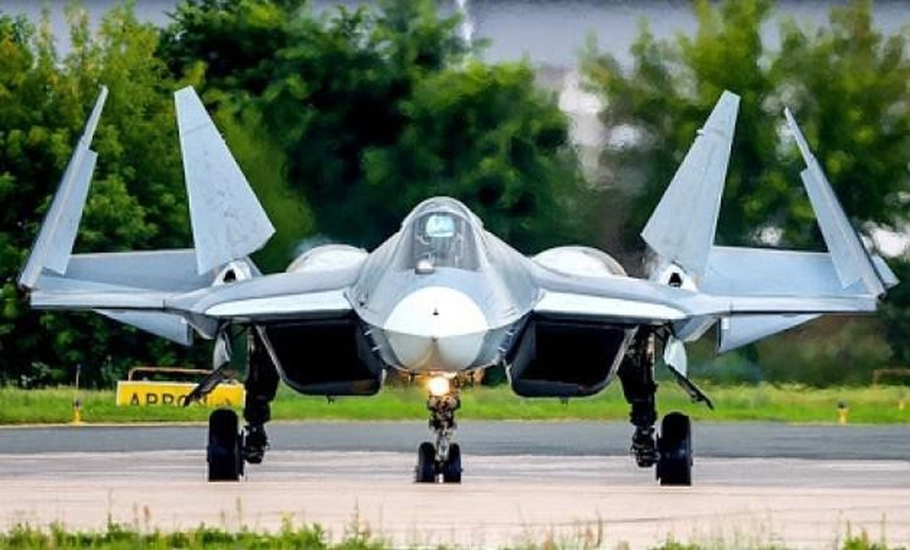 He lo thoi diem tau san bay Nga duoc trang bi tiem kich tang hinh Su-57-Hinh-5
