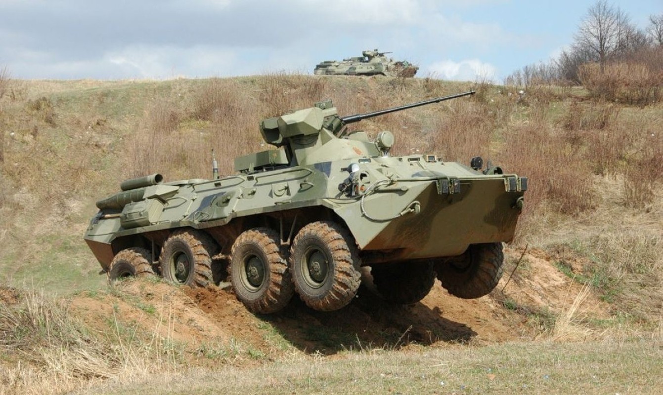 Thiet giap BTR-82 Nga lai dam nhau voi xe quan su My o Syria-Hinh-13