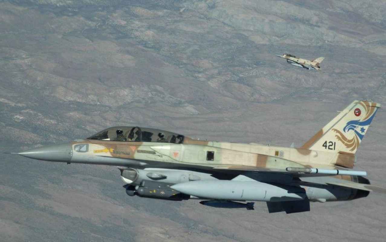S-400 Nga giup phong khong Syria thoat ‘bay hiem’ cua tiem kich Israel-Hinh-4