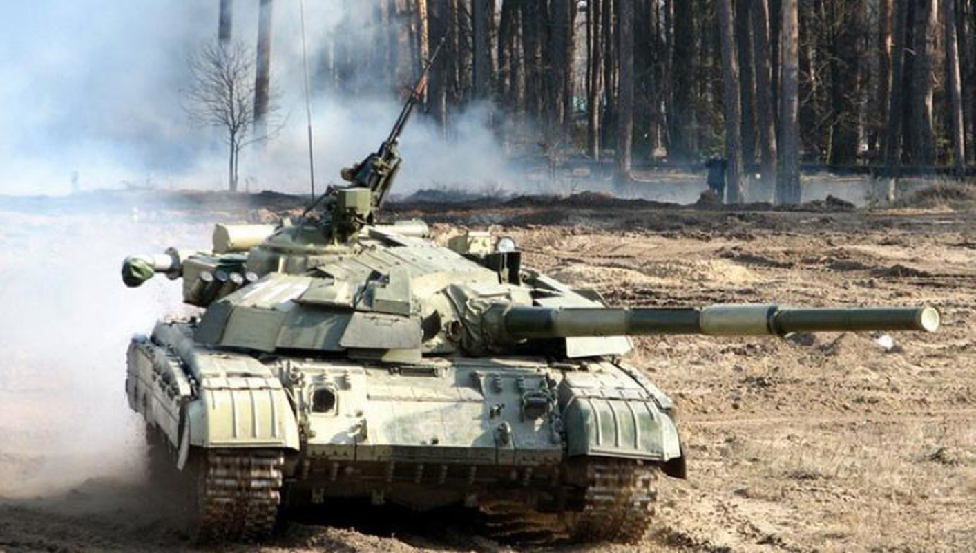 Xe tang T-64BM Bulat cua Ukraine doi dau voi T-72B3 cua phe ly khai-Hinh-11
