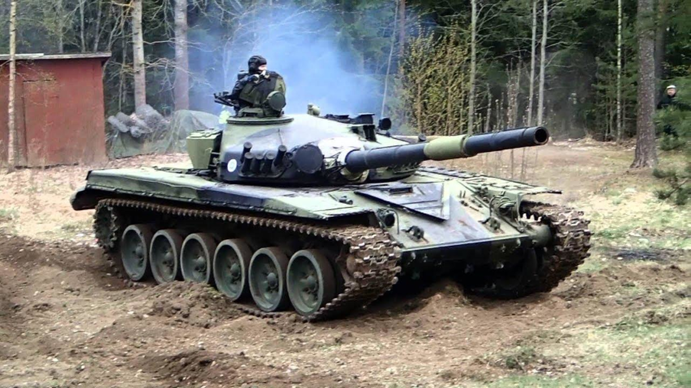Tai sao xe tang T-72 50 nam tuoi van khien NATO lo so?-Hinh-10
