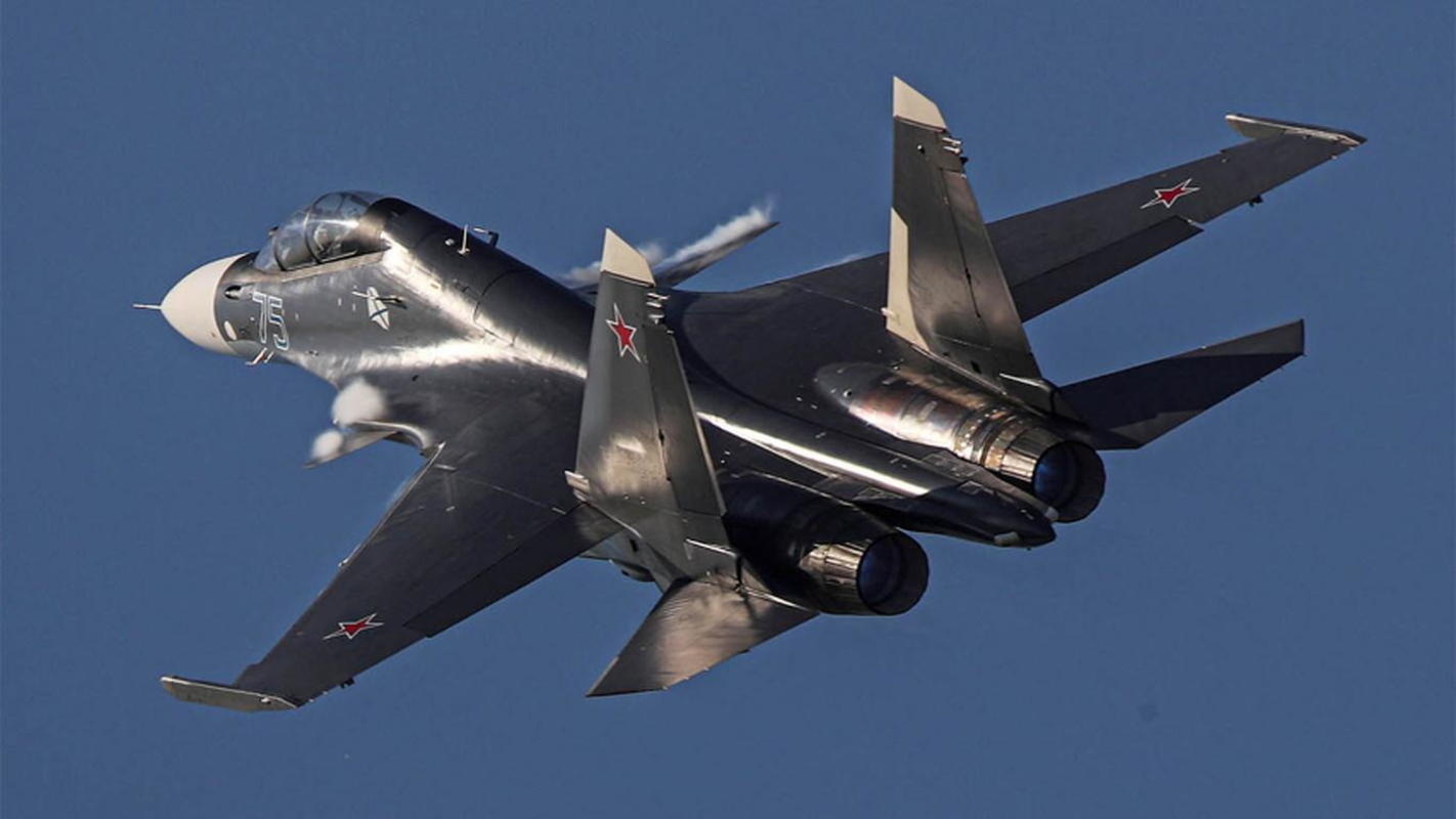Chien dau co tang hinh F-35B bi roi khi co duoi theo Su-30 Nga?-Hinh-2