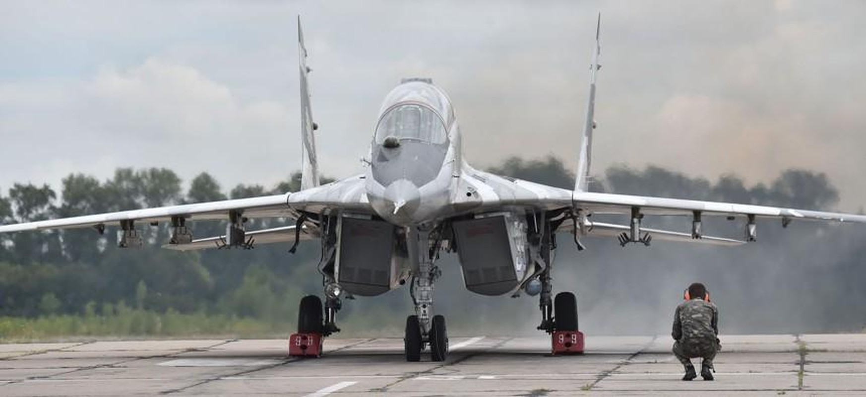 Nga 'giat minh' truoc vien canh Anh cung cap may bay AWACS cho Ukraine-Hinh-13